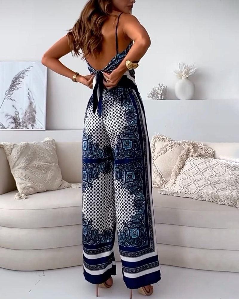 Aurora Valencia  | Set Dress