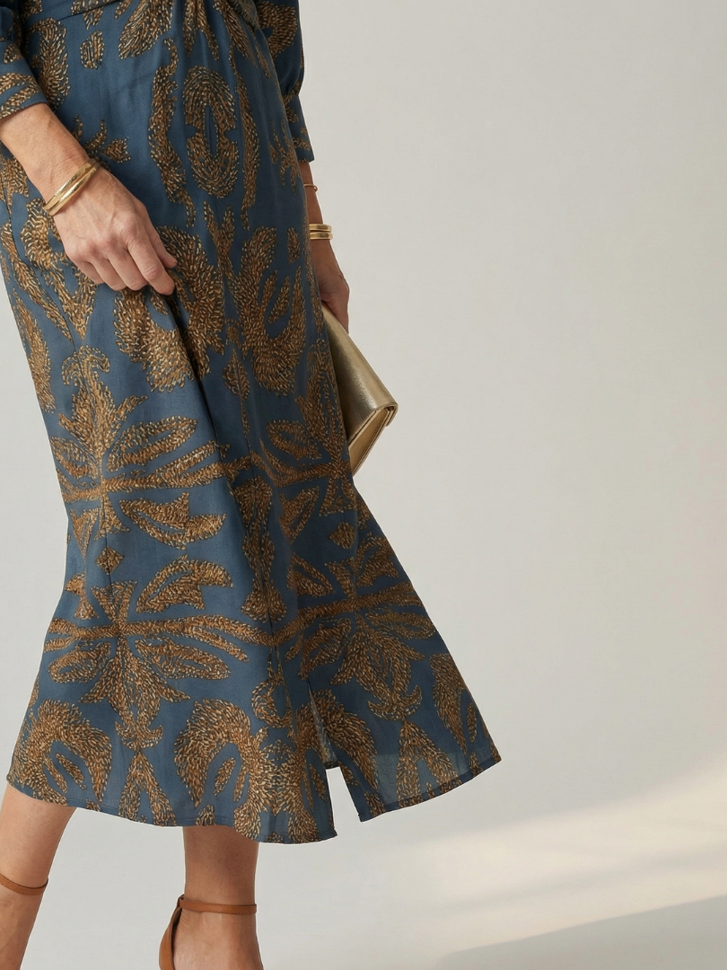 Aurora Valencia | Natural Wrap Midi Dress