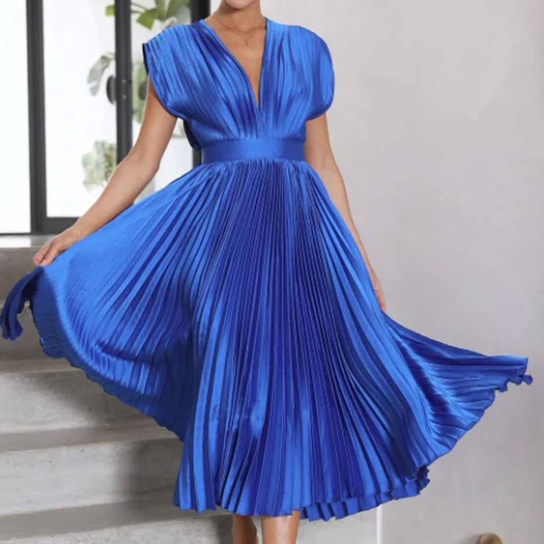 Aurora Valencia | Timeless Pleated Midi Dress