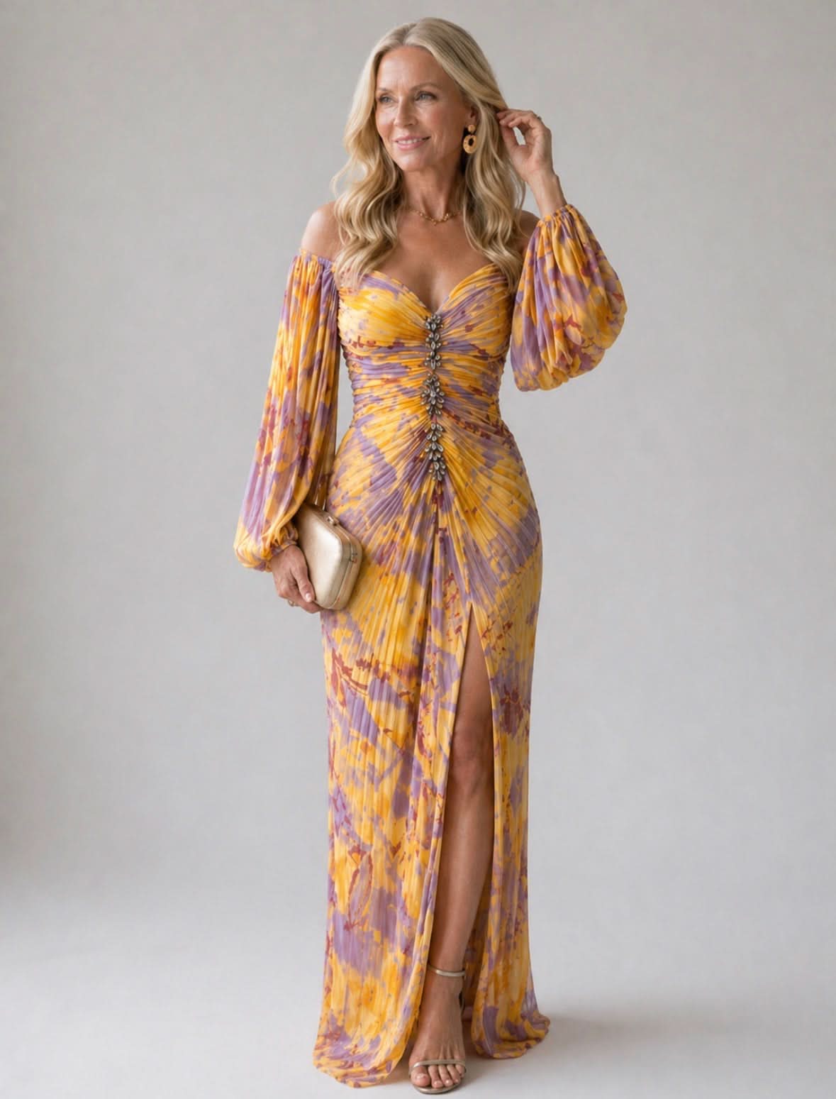 Aurora Valencia | Elegant Dress with V-Neck