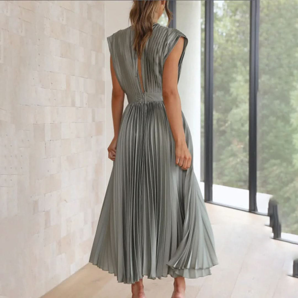 Aurora Valencia | Timeless Pleated Midi Dress
