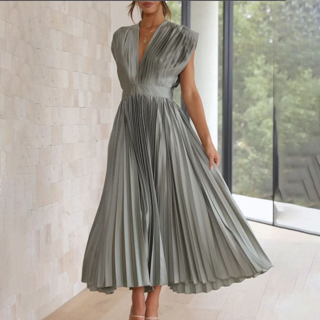 Aurora Valencia | Timeless Pleated Midi Dress