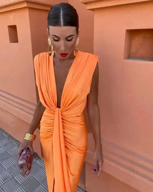 Aurora Valencia | Elegant Pleated Dress