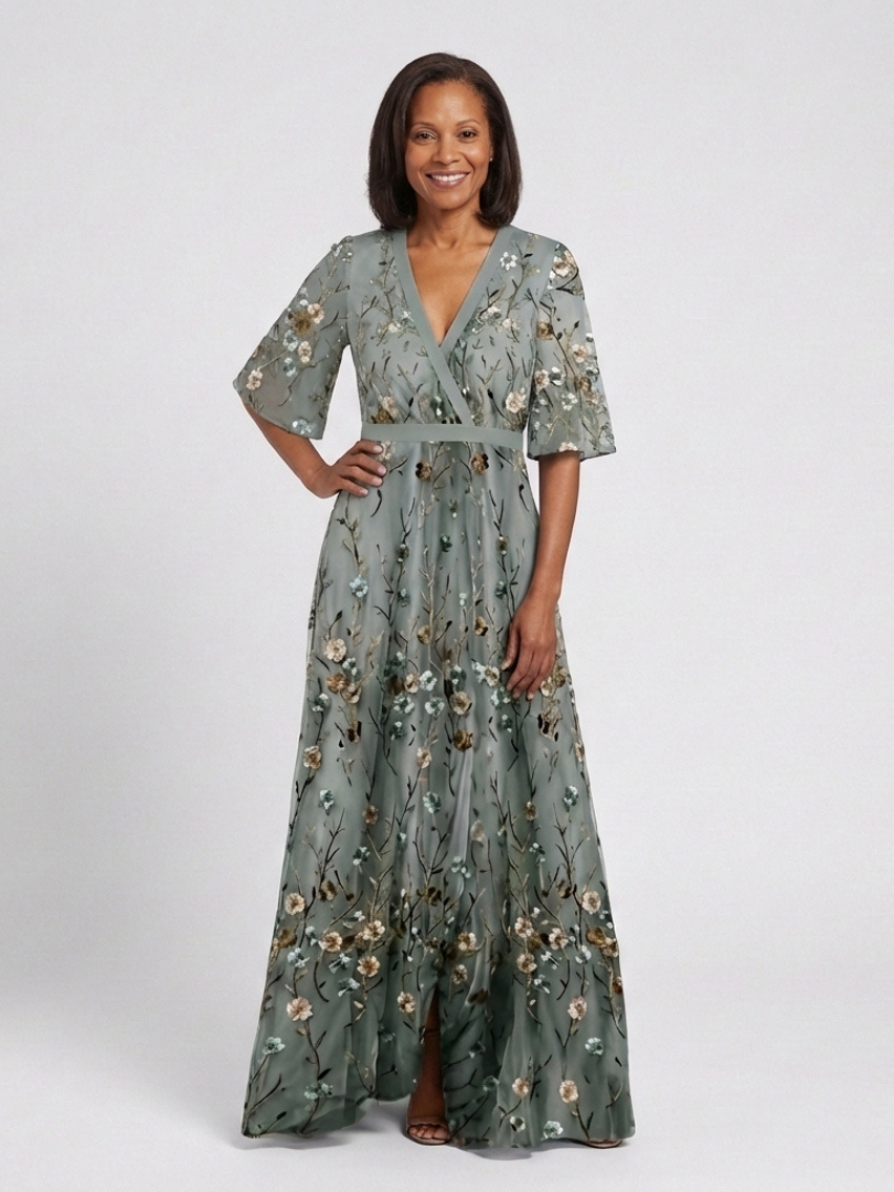 Aurora Valencia | Floral V Neck Short Sleeve Maxi Dress